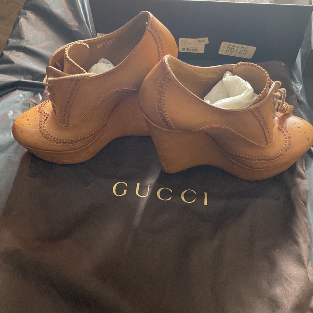 Gucci pumps 36 1/2 - Picture 2 of 6
